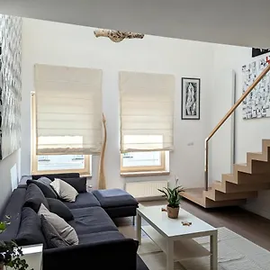 https://dwupoziomowy-apartament-na-kazimierzu.krakowhotelspoland.com