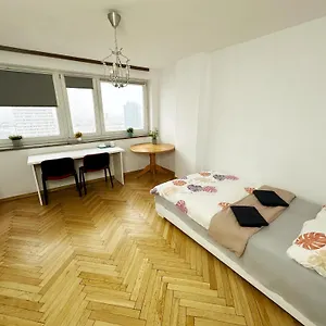https://fantastic-apartments-room-00-021.warsawhotelspoland.com